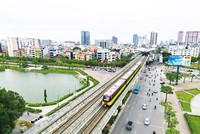 Để thúc đẩy tăng trưởng, cần có cả các giải pháp trong ngắn hạn và dài hạn. Ảnh: Đức Thanh 