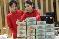 Cân đối thanh khoản trong bối cảnh tăng trưởng tín dụng cao và lãi suất huy động thấp là bài toán đang đặt ra với các ngân hàng 