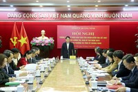 Chủ tịch nước Lương Cường, Trưởng Đoàn kiểm tra 1907 của Bộ Chính trị chủ trì Hội nghị thông qua dự thảo báo cáo của Đoàn kiểm tra của Bộ Chính trị, Ban Bí thư năm 2025 đối với Ban thường vụ Tỉnh ủy Quảng Ninh. Ảnh: QMG