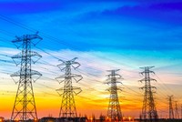 Truyền tải điện được đẩy mạnh đầu tư với vốn đầu tư hàng tỷ USD.