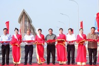 Thủ tướng Phạm Minh Chính phát biểu chỉ đạo tại lễ khánh thành Đập dâng Phú Phong. 