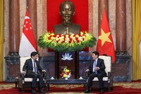 Singapore ủng hộ Việt Nam thực hiện mục tiêu phát triển hai con số 