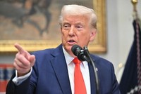 Tổng thống Donald Trump gọi ngày 2/4 là "ngày trọng đại" của nước Mỹ. Ảnh: AFP