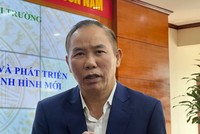 Thứ trưởng Bộ Nông nghiệp và Môi trường Phùng Đức Tiến.