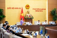 Phiên họp sáng 17/4 của Ủy ban Thường vụ Quốc hội. 