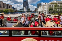 Ngành du lịch phục vụ 10,5 triệu lượt khách trong kỳ nghỉ lễ 30/4 - 1/5 