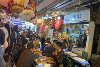 Tìm chỗ chơi sau 22h: Khoảng trống kinh tế đêm tại Việt Nam