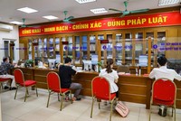 Hà Nội yêu cầu khẩn trương cắt giảm 30% điều kiện đầu tư, giảm gánh nặng cho doanh nghiệp 