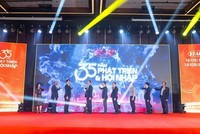 Các đại biểu thực hiện nghi thức kỷ niệm 35 năm thành lập