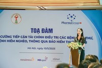 Bà Nguyễn Thùy Linh, Phó tổng giám đốc MB Ageas Life phát biểu tại Tọa đàm