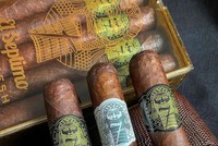 Doanh nghiệp có Giấy phép sản xuất thuốc lá, 100% vốn nhà nước mới đủ điều kiện nhập khẩu thuốc lá điếu và xì gà. 