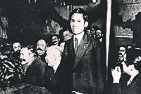 Chủ tịch Hồ Chí Minh phát biểu tại Đại hội Đảng Xã hội Pháp (tháng 12/1920)