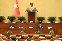  Bộ trưởng Bộ Tài chính Nguyễn Văn Thắng báo cáo tại phiên thảo luận. 