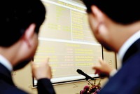 Giá bán là một trong những yếu tố quyết định thành công của thương vụ thoái vốn