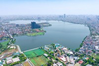 Hà Nội vẫn vươn mình mạnh mẽ trong bối cảnh kinh tế toàn cầu nhiều biến động. Ảnh: GIA by KITA