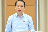 Chủ nhiệm Ủy ban Pháp luật và Tư pháp Hoàng Thanh Tùng tại phiên họp. 