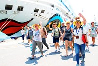 Du lịch tàu biển cũng là loại hình Việt Nam cần chú trọng trong thời gian tới để thu hút khách quốc tế hạng sang. 