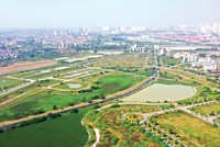 Bộ Tài chính đề xuất, tại thời điểm chuẩn bị dự án, giá trị quỹ đất dự kiến thanh toán phải tương đương hoặc chênh lệch cao hơn hoặc thấp hơn so với tổng mức đầu tư công trình dự án BT tối đa 10%. Ảnh: Lê Tiên