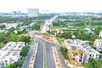 Dự án Xây dựng, mở rộng Quốc lộ 50 được đẩy nhanh tiến độ sau khi nhà thầu được bàn giao 100% mặt bằng sạch để thi công. Ảnh: Diệu Bình