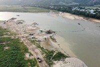 Doanh nghiệp có vốn 25 tỷ trúng thầu mỏ cát hơn 491 tỷ ở Quảng Nam 