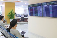 Cơ hội để VN-Index vượt đỉnh lịch sử 1.530 điểm sẽ phải do nhóm cổ phiếu ngân hàng tạo nên