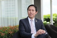 TS. Huỳnh Trung Minh, Chuyên gia tài chính