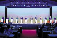 Lễ khởi công xây dựng Dự án Khu phức hợp đô thị, du lịch sinh thái, sân golf Khoái Châu tại Hưng Yên.