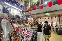 Khu vực hộ kinh doanh chiếm một cấu phần quan trọng trong nền kinh tế, tạo ra nhiều việc làm cho xã hội. Ảnh: Đức Thanh 