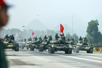 Hình ảnh dàn khí tài, xe đặc chủng hợp luyện chuẩn bị cho đại lễ 2/9 