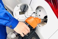 Chờ hiệu ứng tích cực từ thí điểm xăng E10 