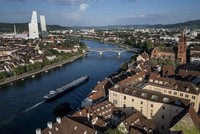 Doanh nghiệp châu Âu nhìn nhận triển vọng trung và dài hạn gắn với sự bất ổn. Ảnh: AFP 