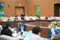 Một buổi họp của Uỷ ban Thường vụ Quốc hội.