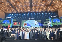 Với sự quyết tâm, chuyên nghiệp của đội ngũ chiến binh kinh doanh, ArtStella hứa hẹn sẽ khuấy động thị trường bất động sản khu Đông TP.HCM. 