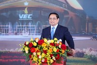 Thủ tướng Phạm Minh Chính phát biểu tại lễ khánh thành, khởi công 250 công trình, dự án chào mừng kỷ niệm 80 năm Quốc khánh. Ảnh: VGP.