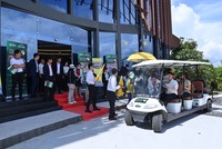 Khách hàng quan tâm và tham quan dự án KĐT Phú Gia Bảo Lộc