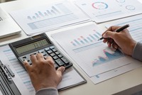 Hiện có khoảng 460 người làm công việc actuary trên toàn thị trường