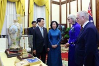 Chủ tịch nước và Phu nhân chủ trì chiêu đãi trọng thể Toàn quyền Australia và Phu quân 