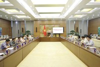 Toàn cảnh Tọa đàm tham vấn ý kiến chuyên gia về tình hình kinh tế - xã hội. Ảnh: Hồ Long 