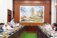 Đại diện lãnh đạo Tập đoàn Công nghiệp Than-Khoáng sản Việt Nam thông tin về dự án tại Quảng Trị