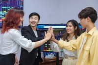 Thị trường chứng khoán sôi động là cơ hội tốt để các doanh nghiệp IPO, niêm yết, gọi vốn