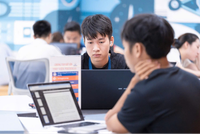 Bộ khuyến khích áp dụng các mô hình giáo dục hội tụ, chú trọng phát triển năng lực thực tiễn và tiếp cận liên ngành, đặc biệt là ở bậc đào tạo sau đại học trong các lĩnh vực công nghệ số, trí tuệ nhân tạo và công nghệ sinh học.