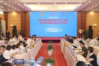 Toàn cảnh tọa đàm.