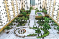 Khu tái định cư Bình Khánh vẫn còn nhiều tòa nhà bỏ hoang thời gian dài.