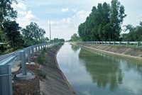 Một đoạn kênh Đông Củ Chi. 