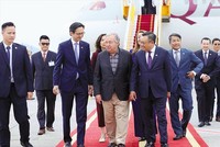 Tổng thư ký Liên hợp quốc António Guterres đến Việt Nam tham dự Lễ mở ký Công ước Hà Nội. Ảnh: TTXVN 