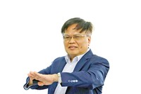 TS. Nguyễn Đình Cung, chuyên gia kinh tế.