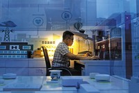 Việc thành lập các quỹ đầu tư mạo hiểm sẽ thúc đẩy đổi mới sáng tạo và thương mại hóa sản phẩm. Trong ảnh: Nghiên cứu trong phòng thí nghiệm của Viettel 