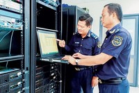 Ứng dụng công nghệ thông tin trong lĩnh vực hải quan.