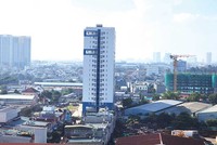 Tại các thành phố lớn, nhu cầu mua nhà ở xã hội áp đảo so với thuê. Trong ảnh: Một dự án nhà ở xã hội tại Dĩ An (TP.HCM) 