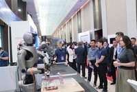 Foxconn Industrial Internet giới thiệu hoạt động sản xuất tại Diễn đàn Kinh tế mùa Thu năm 2025.